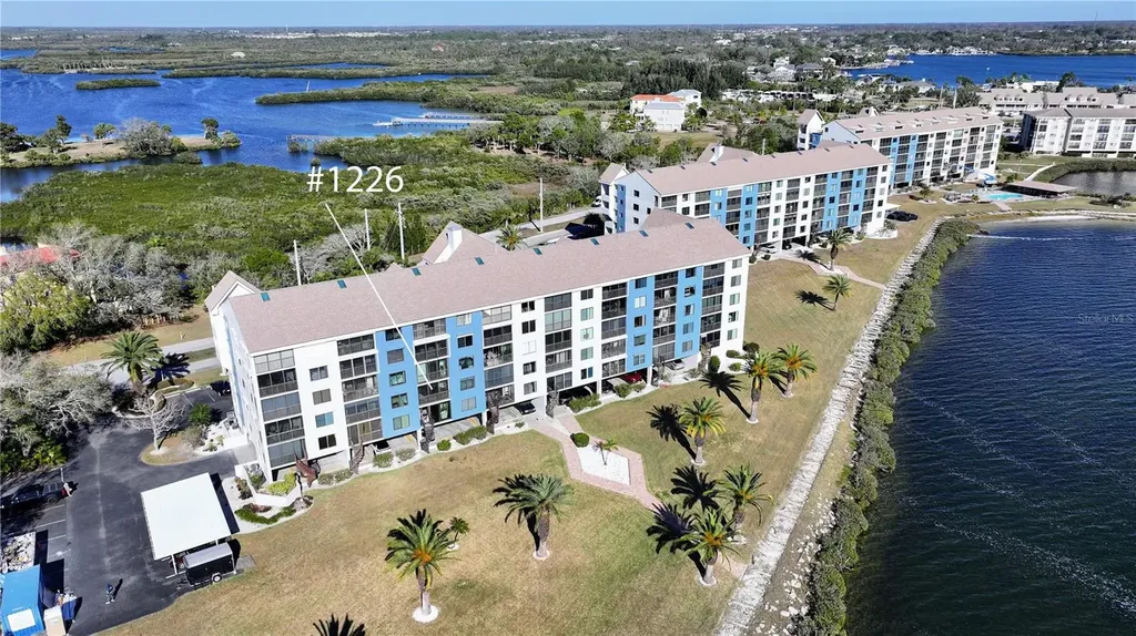 4550 Bay Boulevard Port Richey FL 34668
