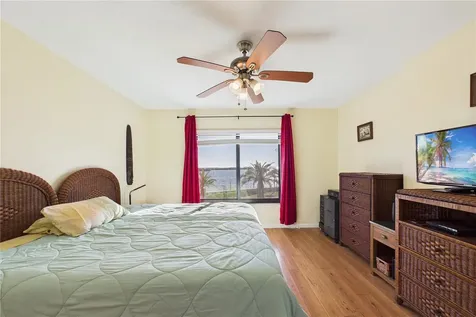 4550 Bay Boulevard Port Richey FL 34668