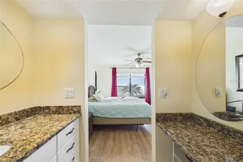 4550 Bay Boulevard Port Richey FL 34668