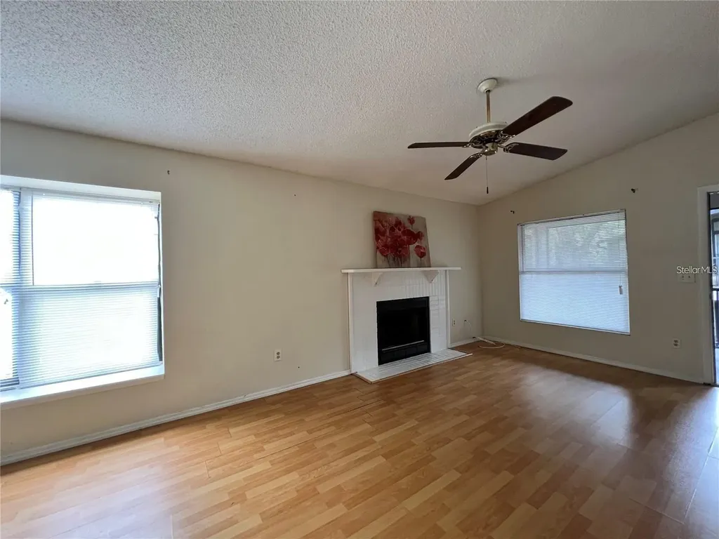 4015 Angel Oak Court Tampa FL 33613