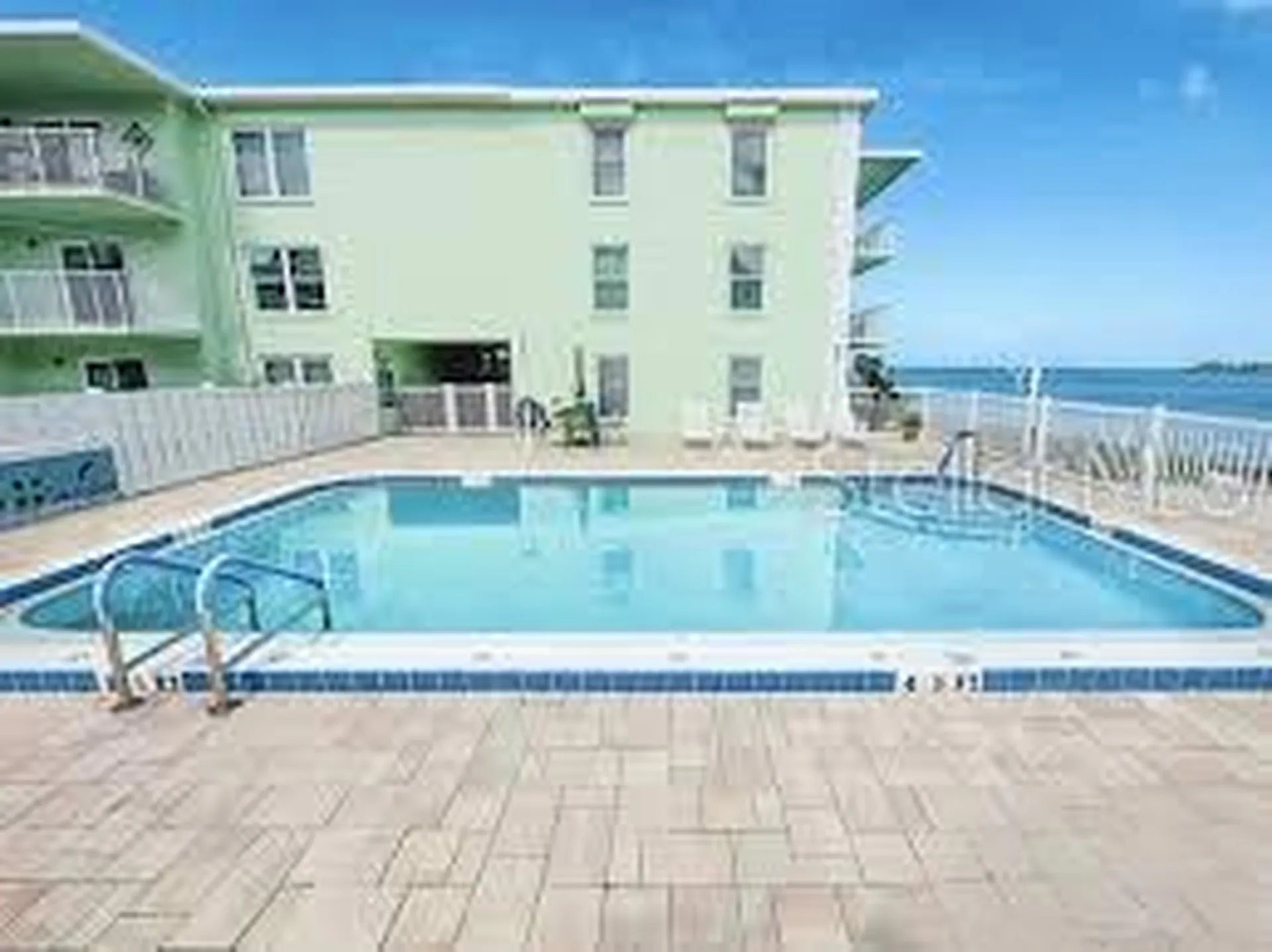 464 N Paula Drive Dunedin FL 34698