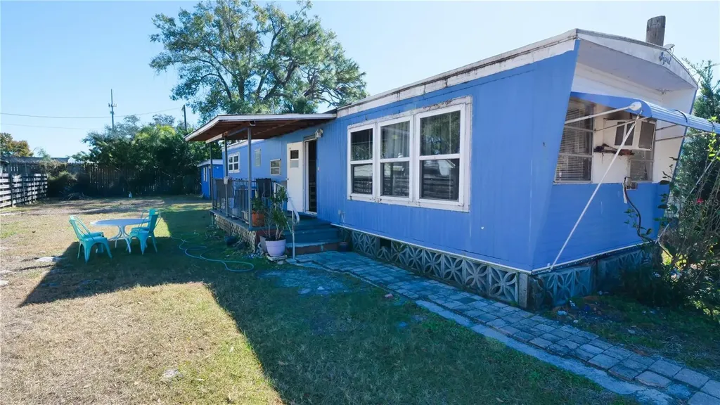 4881 Victoria Avenue Sarasota FL 34233