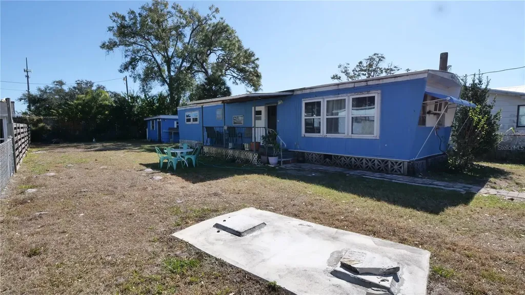 4881 Victoria Avenue Sarasota FL 34233