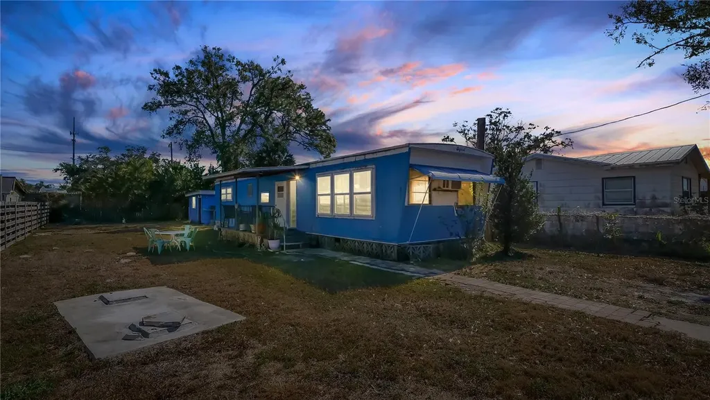 4881 Victoria Avenue Sarasota FL 34233