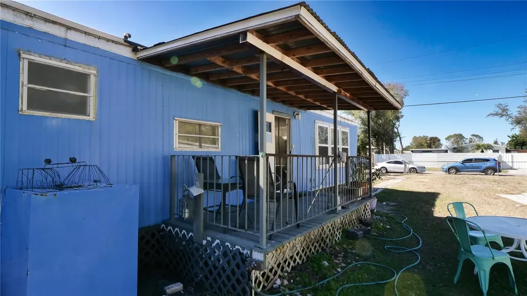 4881 Victoria Avenue Sarasota FL 34233