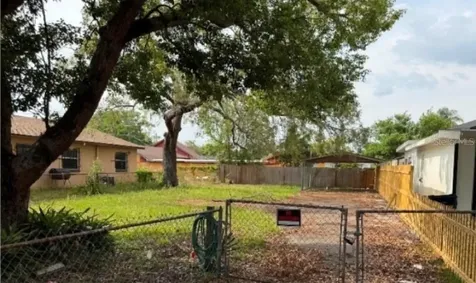 1422 1/2 Bougainvillea Avenue Tampa FL 33612