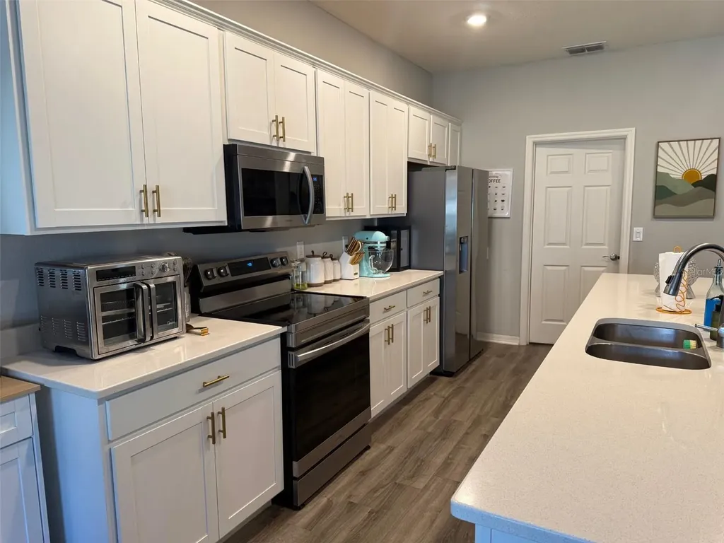 1348 Mountain Flower Lane Davenport FL 33837