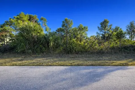 12121 Snow Bird Avenue Port Charlotte FL 33981