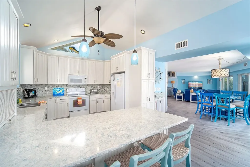 770 9th Street Key Colony Beach FL 33051
