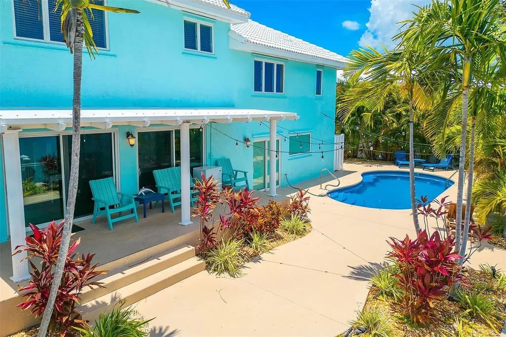 770 9th Street Key Colony Beach FL 33051