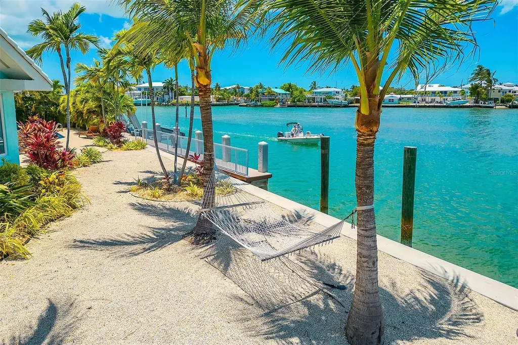 770 9th Street Key Colony Beach FL 33051
