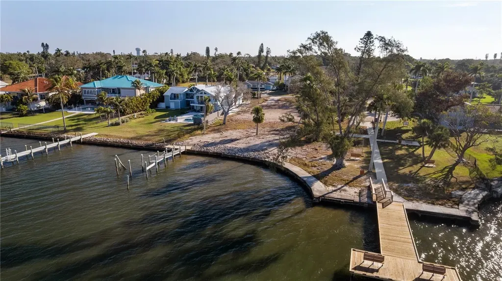 712 Palma Sola Boulevard Bradenton FL 34209