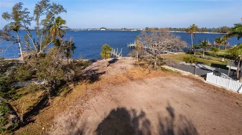 712 Palma Sola Boulevard Bradenton FL 34209
