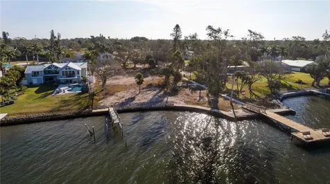 712 Palma Sola Boulevard Bradenton FL 34209