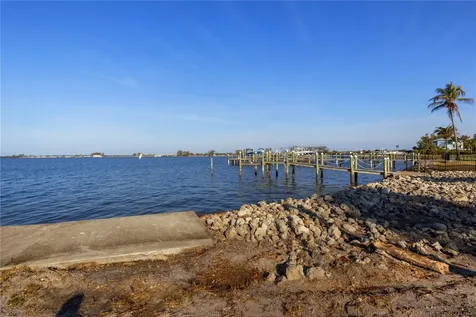 712 Palma Sola Boulevard Bradenton FL 34209