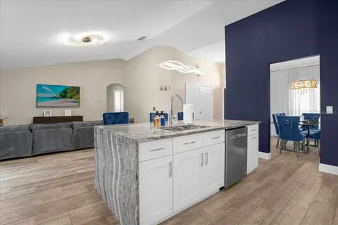 420 Dolcetto Drive Davenport FL 33897