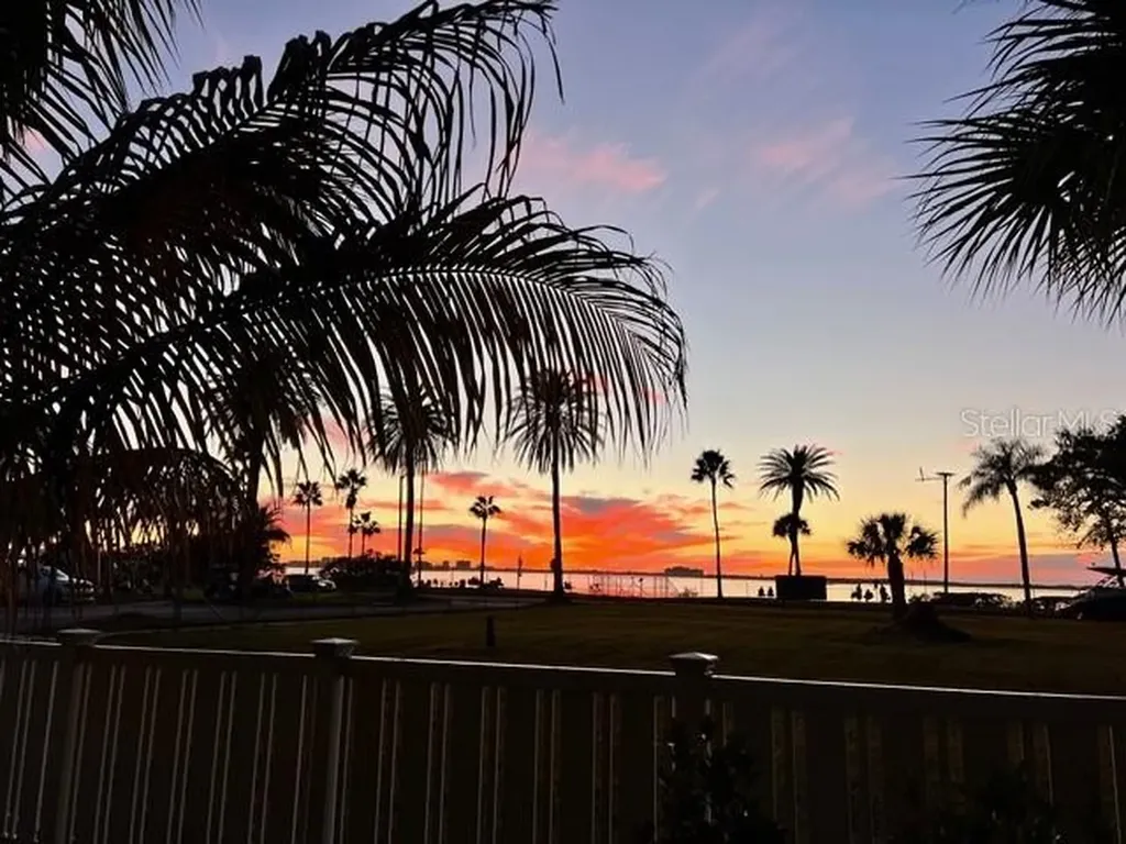 220 Lyndhurst Street Dunedin FL 34698