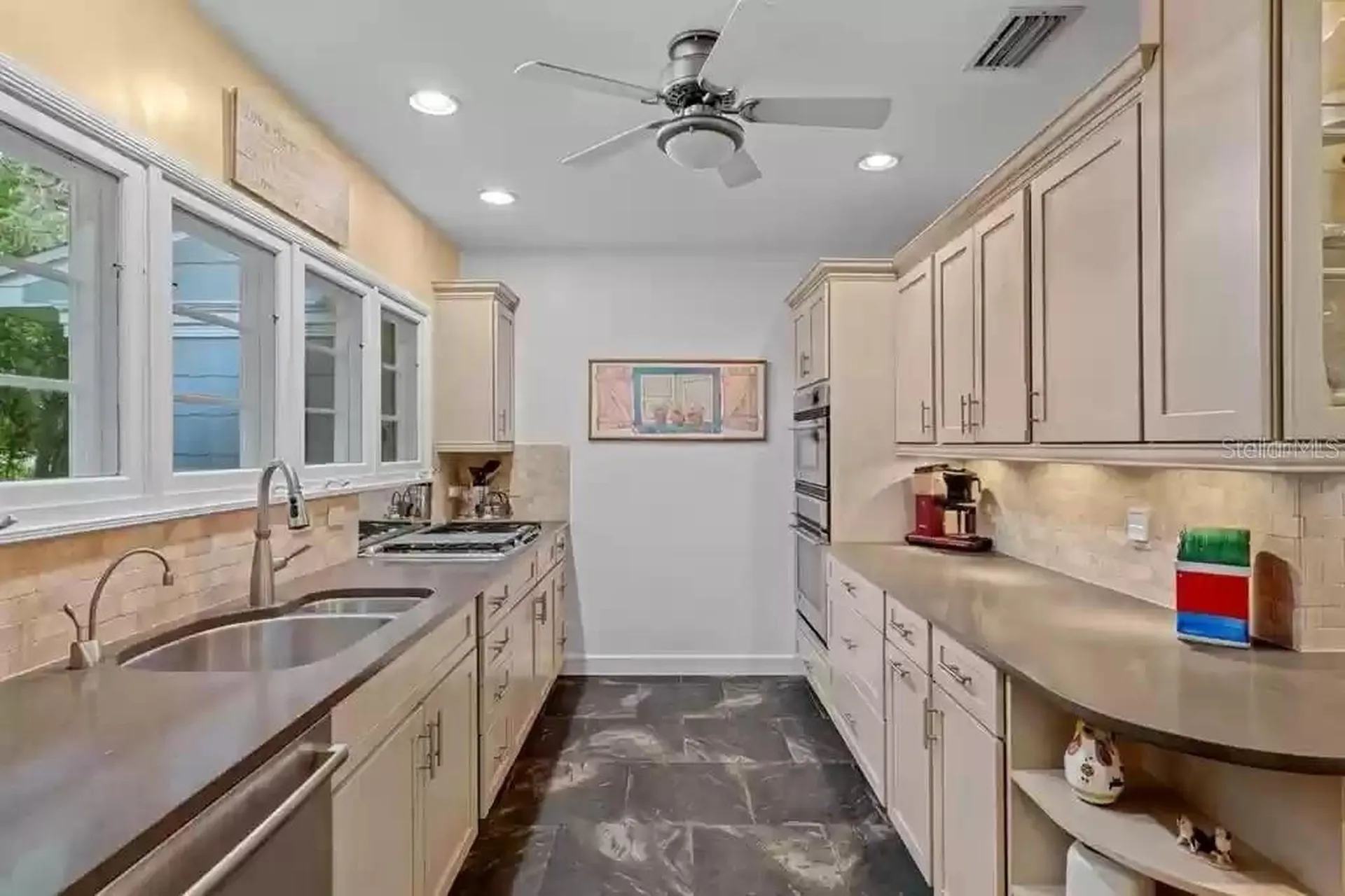 220 Lyndhurst Street Dunedin FL 34698