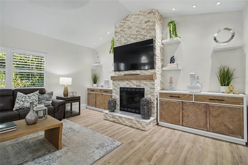 5186 Tallowood Way Naples FL 34116