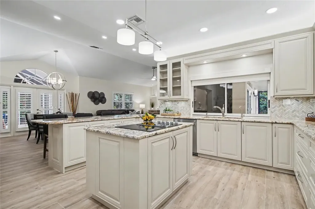 5186 Tallowood Way Naples FL 34116