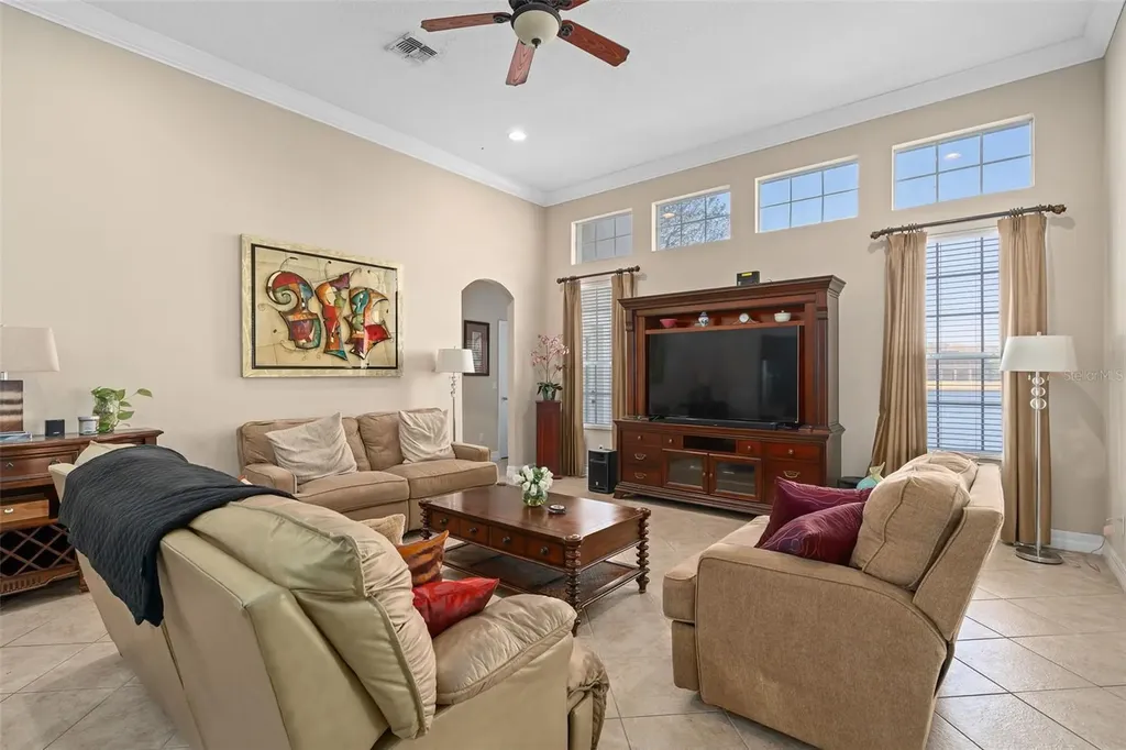 8798 Warwick Shore Crossing Orlando FL 32829