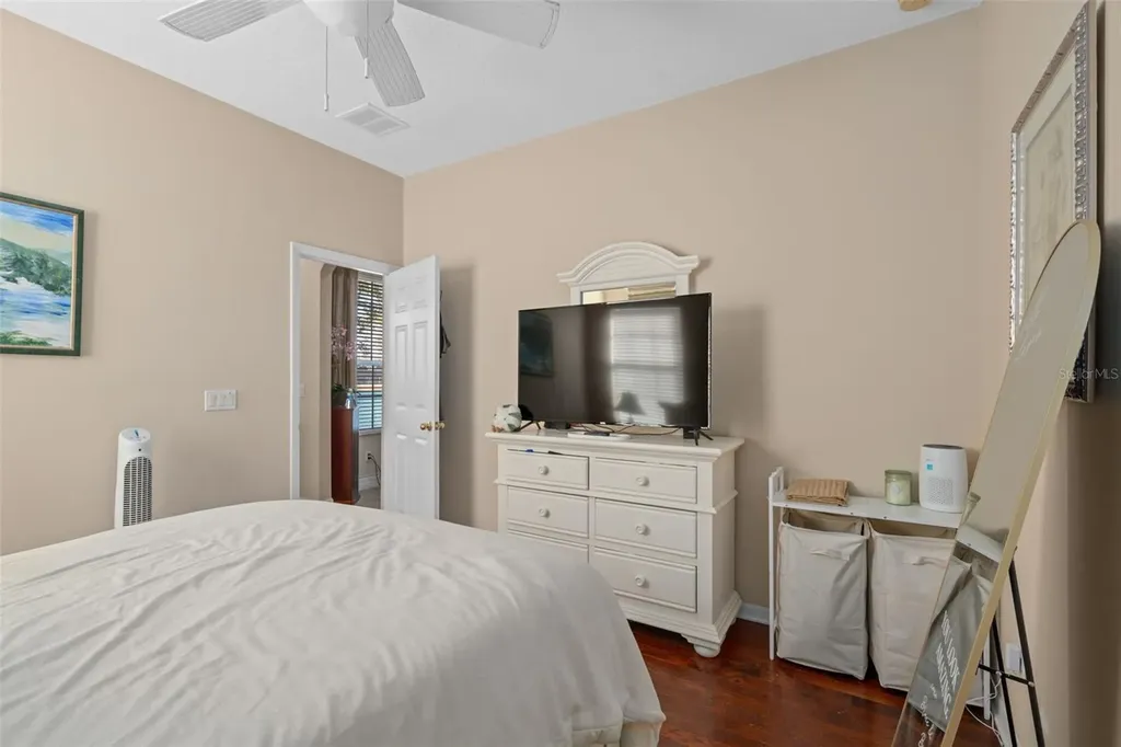 8798 Warwick Shore Crossing Orlando FL 32829