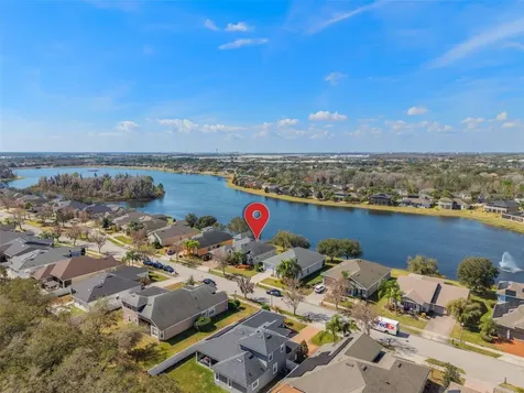 8798 Warwick Shore Crossing Orlando FL 32829