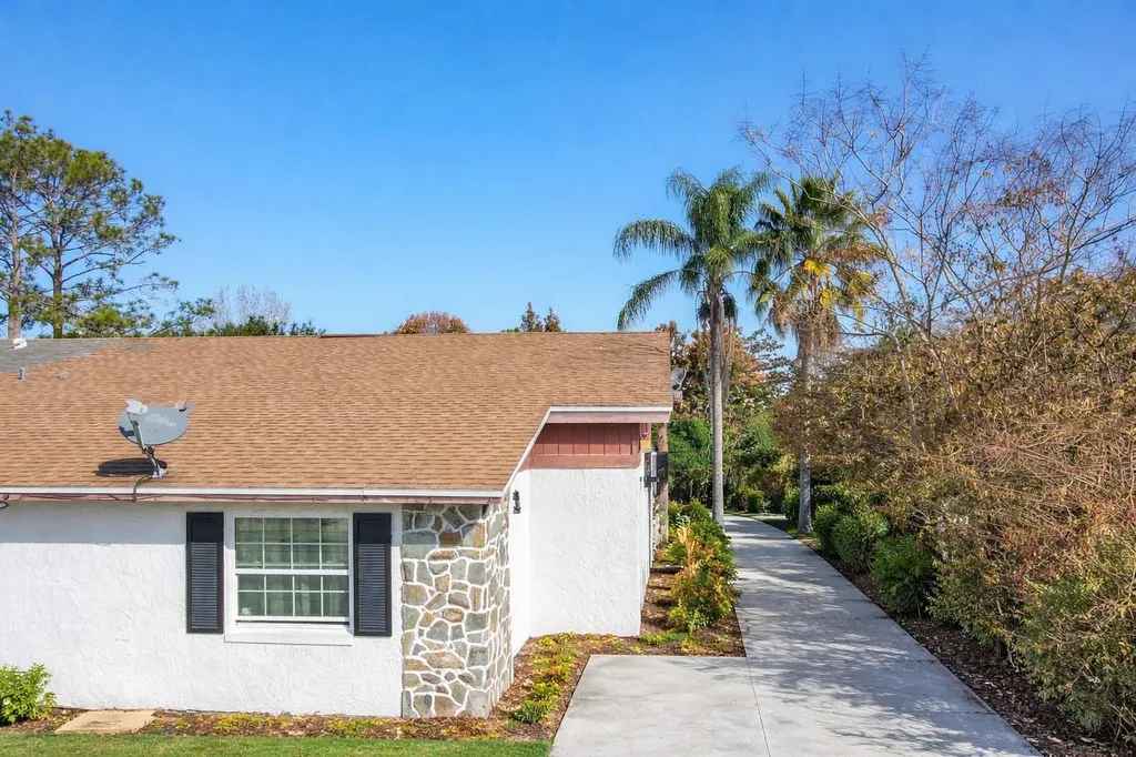 4103 Spitfire Avenue Kissimmee FL 34741