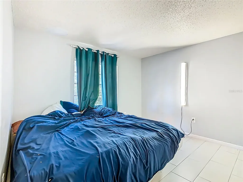 4103 Spitfire Avenue Kissimmee FL 34741