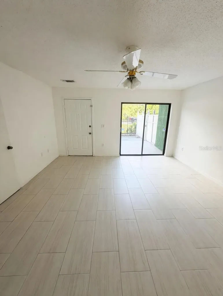 4103 Spitfire Avenue Kissimmee FL 34741