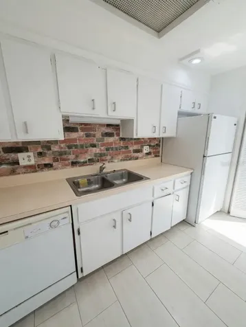 4103 Spitfire Avenue Kissimmee FL 34741