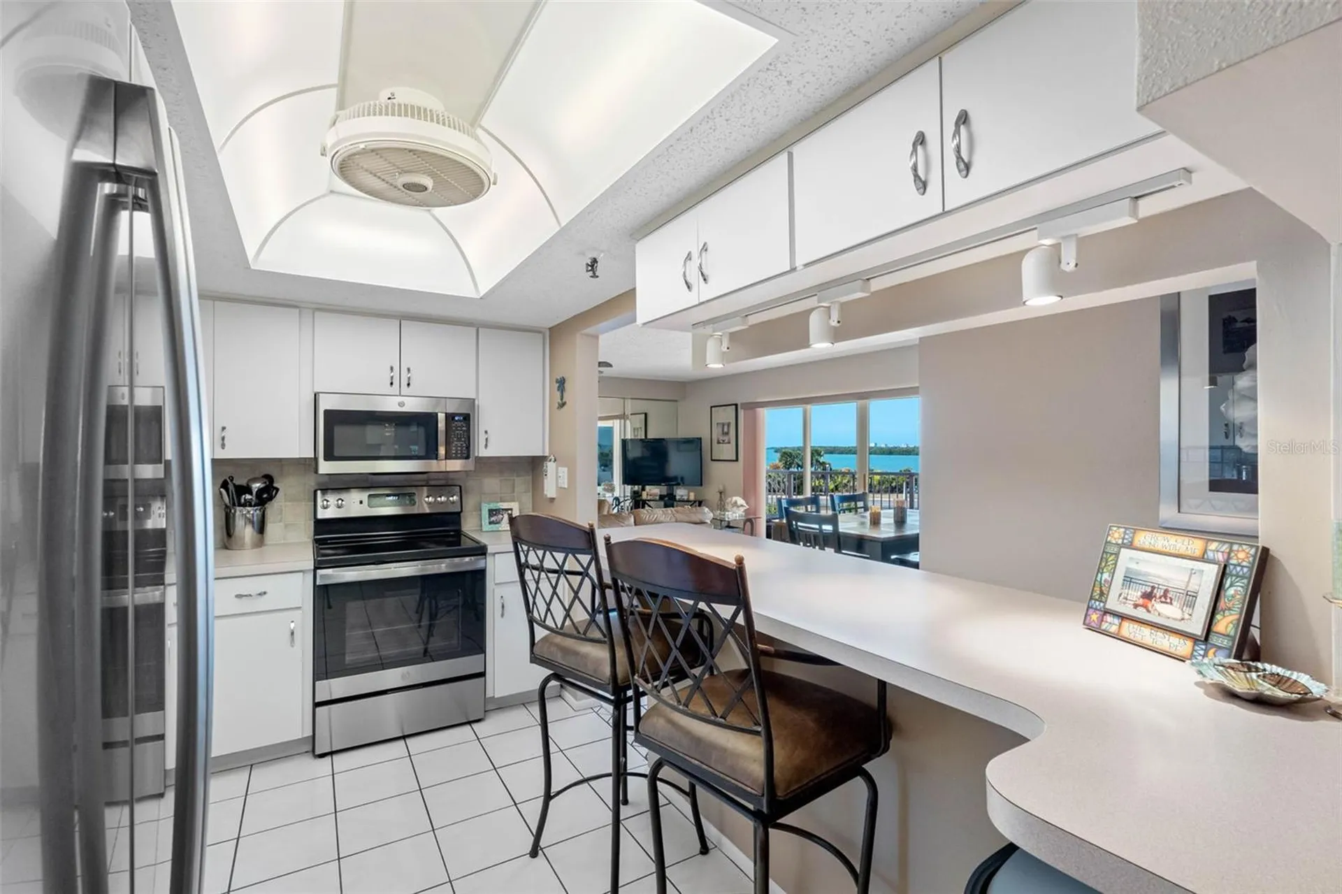 7430 Sunshine Skyway Lane S St Petersburg FL 33711