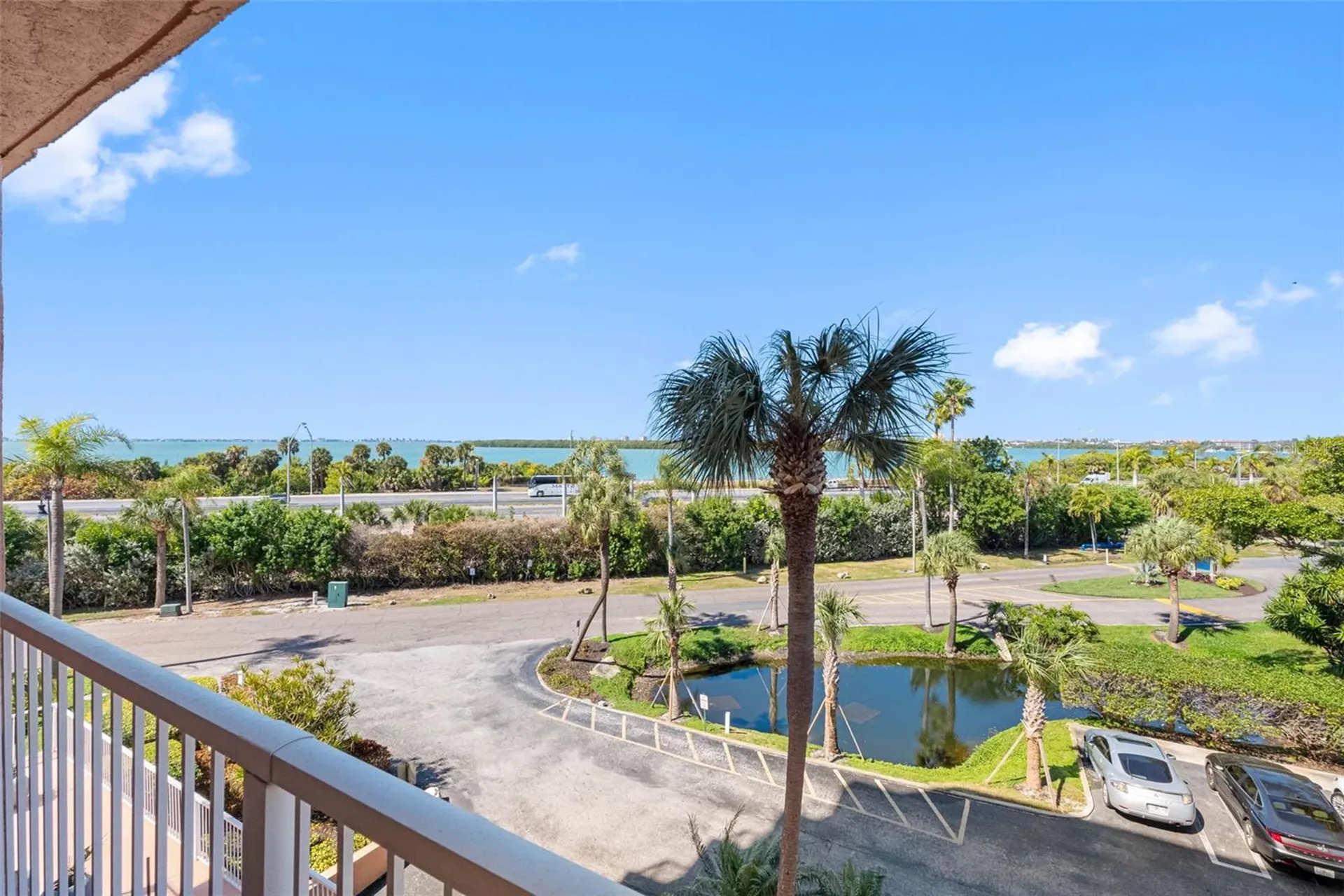 7430 Sunshine Skyway Lane S St Petersburg FL 33711