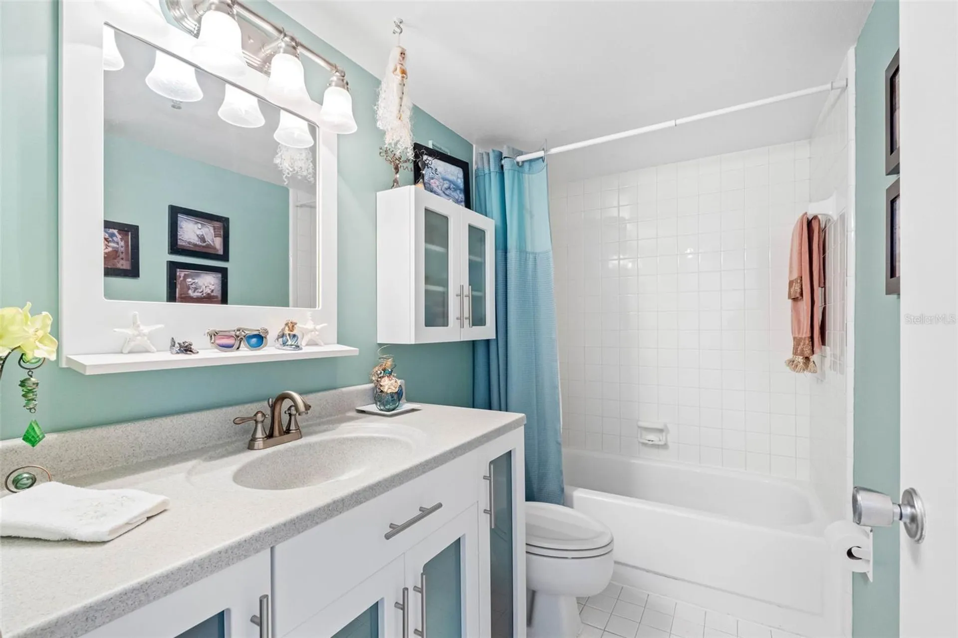 7430 Sunshine Skyway Lane S St Petersburg FL 33711