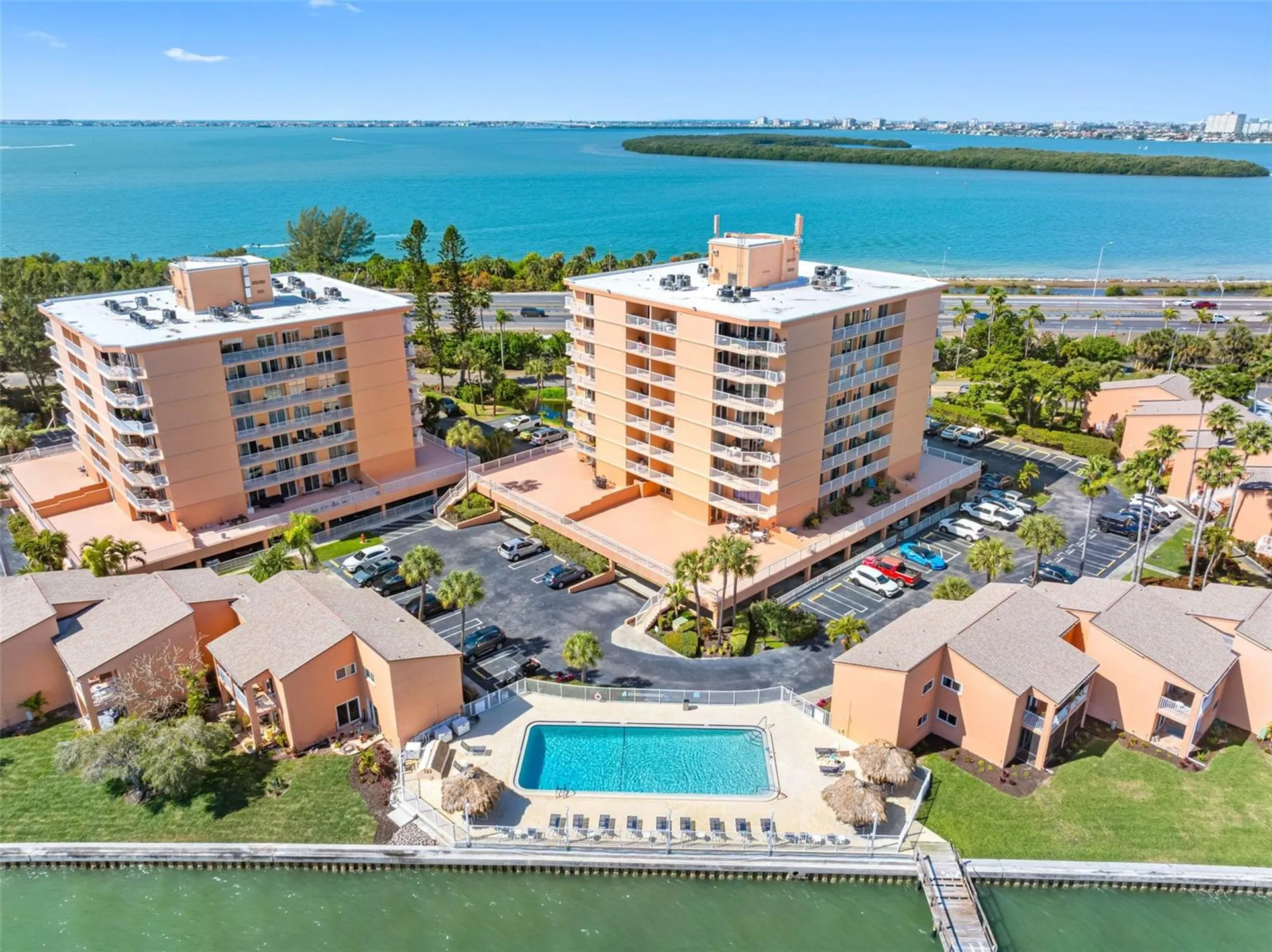 7430 Sunshine Skyway Lane S St Petersburg FL 33711