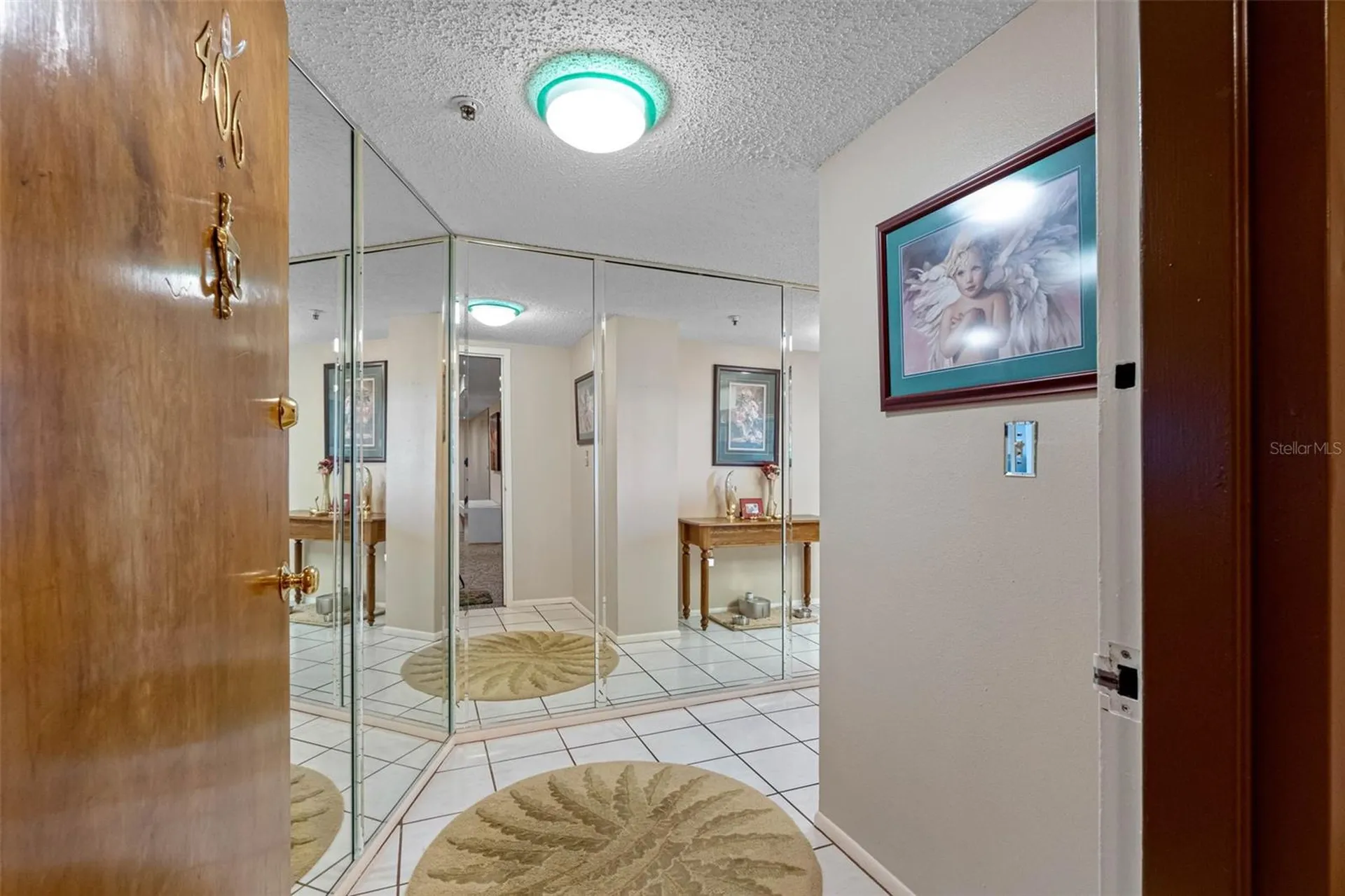 7430 Sunshine Skyway Lane S St Petersburg FL 33711