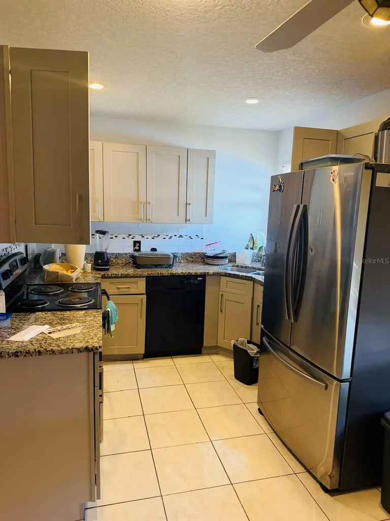 2910 Vienna Lane Kissimmee FL 34744
