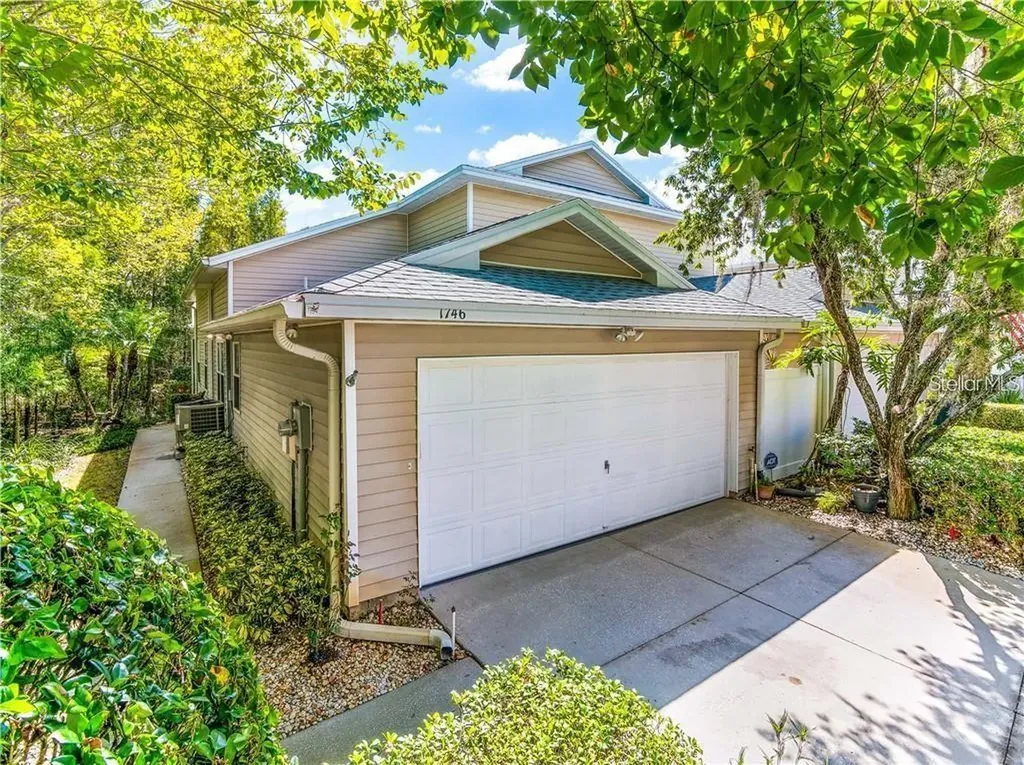 1746 Heron Cove Drive Lutz FL 33549