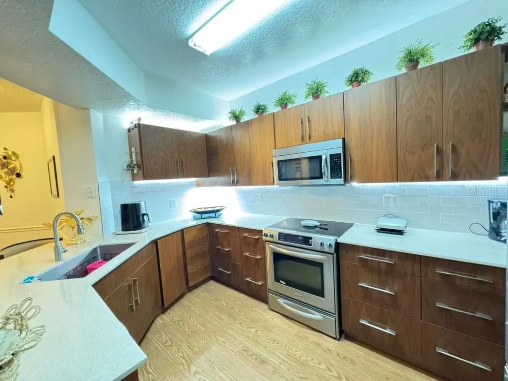 5560 Metrowest Boulevard Orlando FL 32811