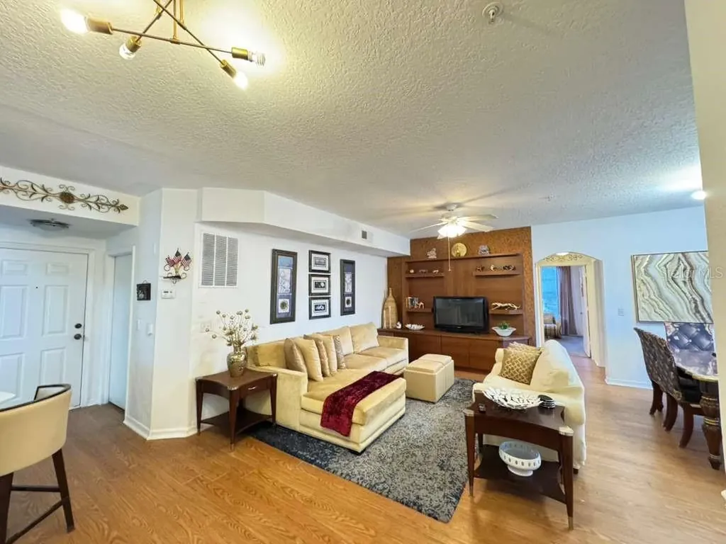 5560 Metrowest Boulevard Orlando FL 32811