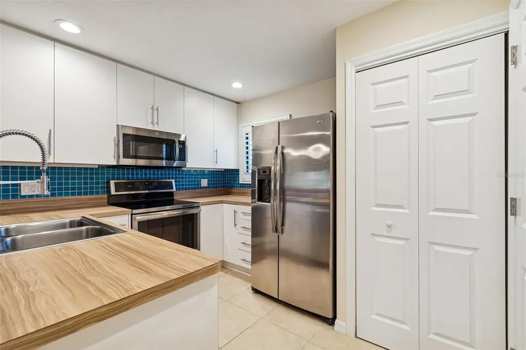 29129 Bay Hollow Drive Wesley Chapel FL 33543