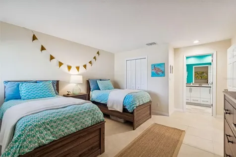 29129 Bay Hollow Drive Wesley Chapel FL 33543