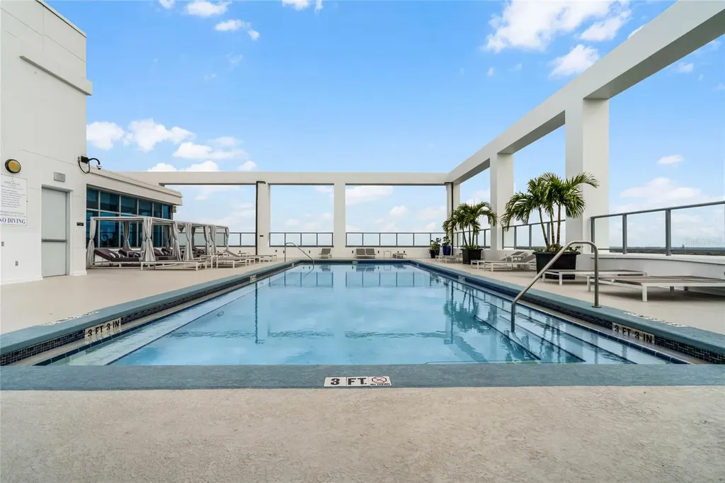 260 S Osceola Avenue Orlando FL 32801
