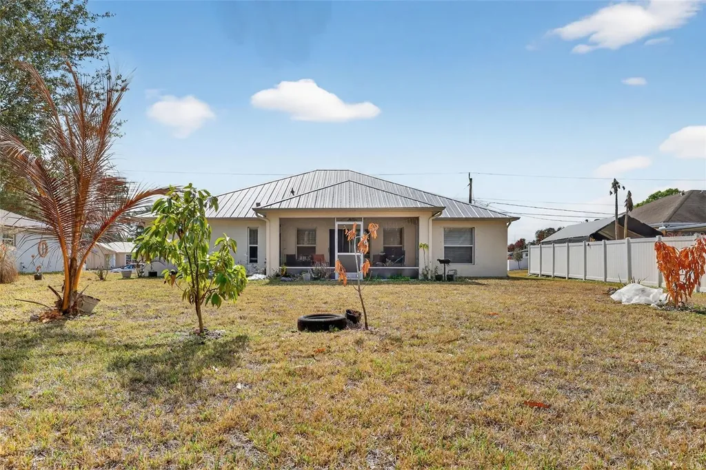 1589 SW Fortune Road Port St Lucie FL 34953