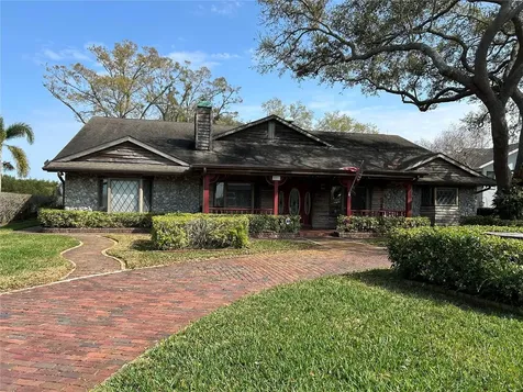 9087 Baywood Park Drive Seminole FL 33777