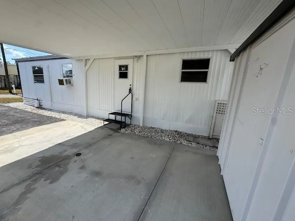 5639 Riverview Drive New Port Richey FL 34652