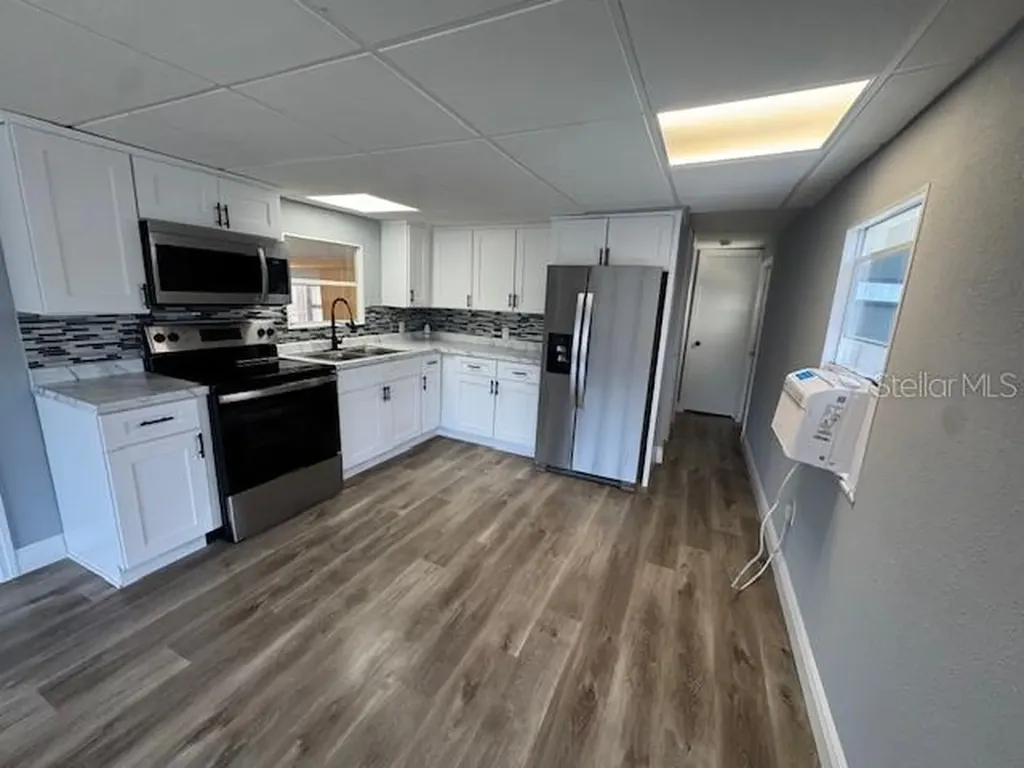 5639 Riverview Drive New Port Richey FL 34652