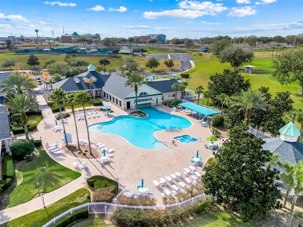 2390 Caledonian Street Clermont FL 34711