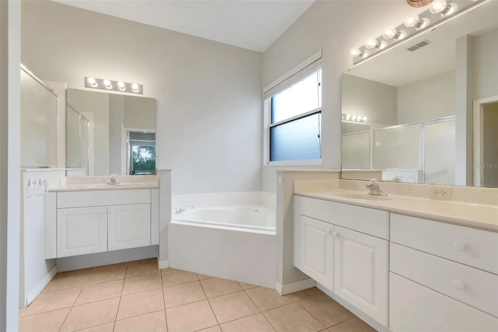 2390 Caledonian Street Clermont FL 34711