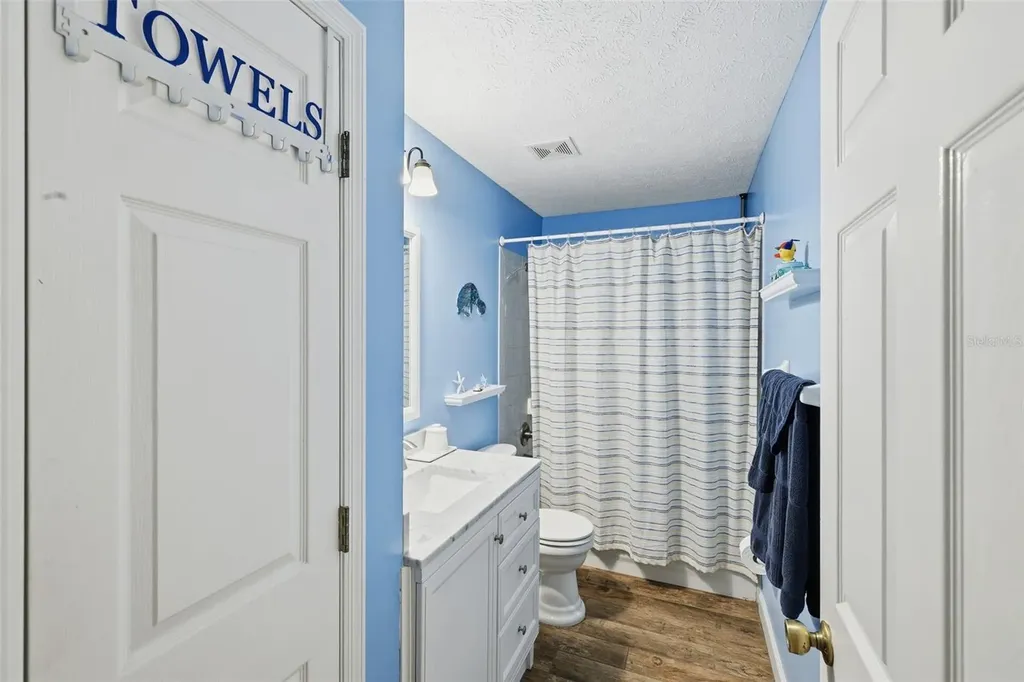 952 N Savary Avenue Inverness FL 34453